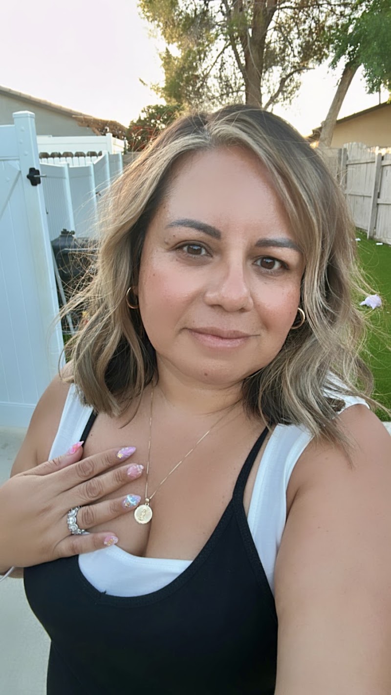 Glow By Vee, beauty salon in Victorville, CA, photo 1 of 2